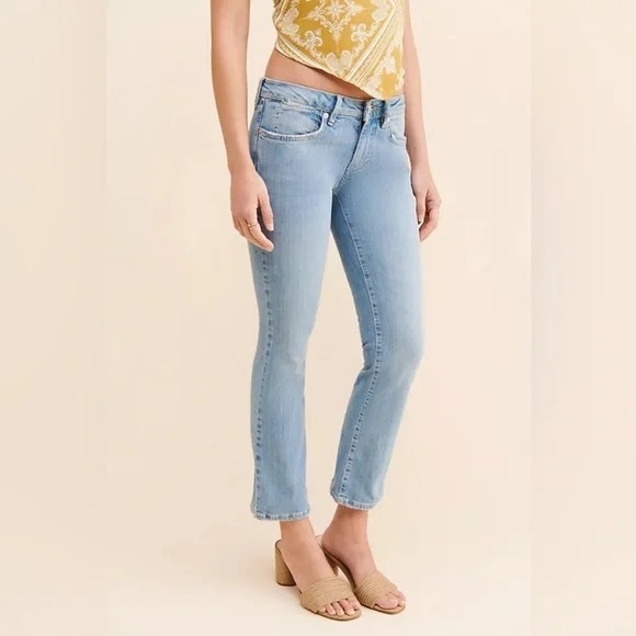Free People | Liv Crop Flare Low Rise Jeans Various Sizes Available Boho Beach - Picture 4 of 5